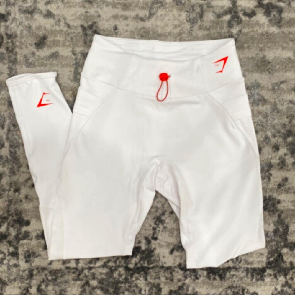 Gymshark pulse legging white